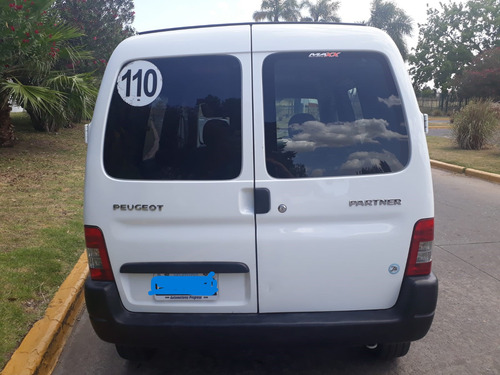 Peugeot Partner 1.6 Hdi Furgon Confort Vidriado c/asientos