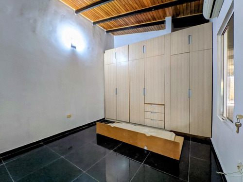 Imagen 10 de 19 de Belkliag/ Vende Casa En Valle De Oro Sn Diego Valencia (arci)