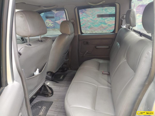 Nissan Frontier D22