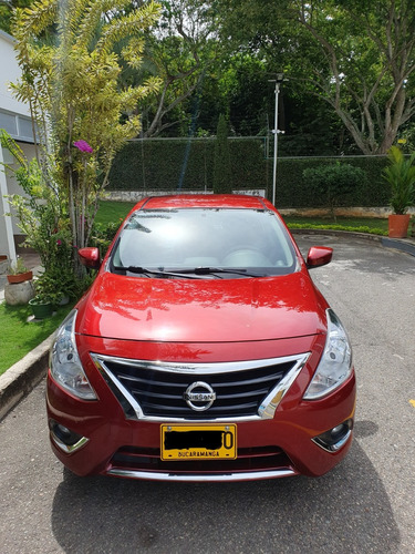 Nissan Versa 1.6 Advance