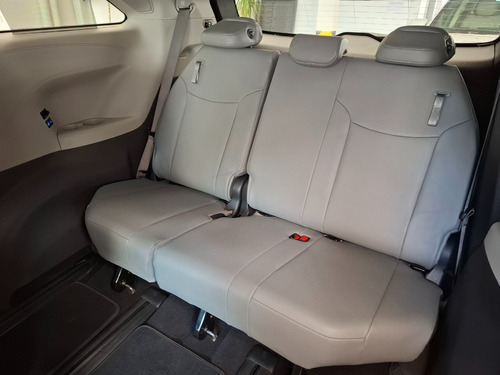 Toyota Sienna 2.5 Limited At hibrida