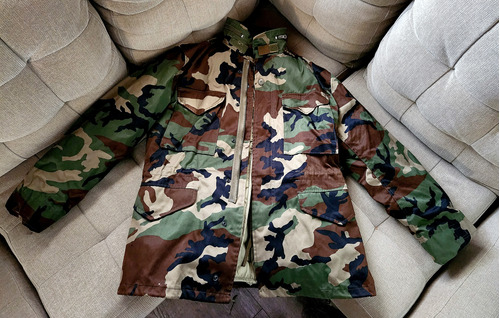 Campera Camuflada Militar Doble, Impermeable ! Oportunidad