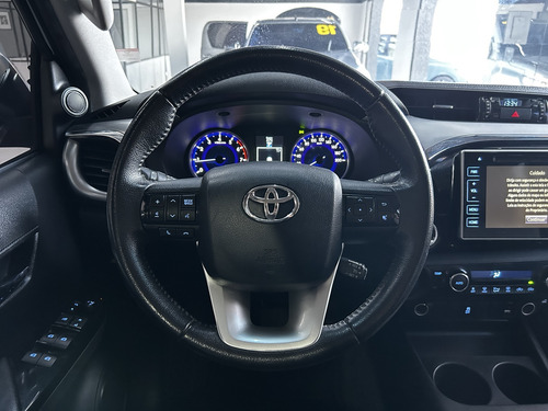 Toyota Hilux 2.7 SRV 4X2 CD 16V FLEX 4P AUTOMÁTICO