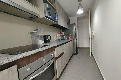 Vendo Bello Depto 2d 2b + Estac Metro Irarrazabal