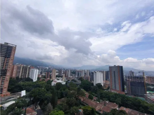 Vendo Con Vista A La Ciudad En San Jose Parte Baja