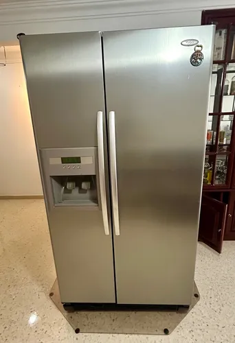 Nevecon Whirlpool Wd5550l Bga 714 Lts No Frost Acero Inox. (Usado)