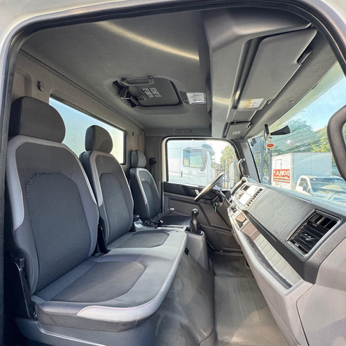 Vw Delivery Express+ Ano 2022 Baú 4x2 Único Dono Financia