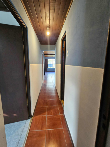 Casa De Dos Pisos Ubicada En Boldo I