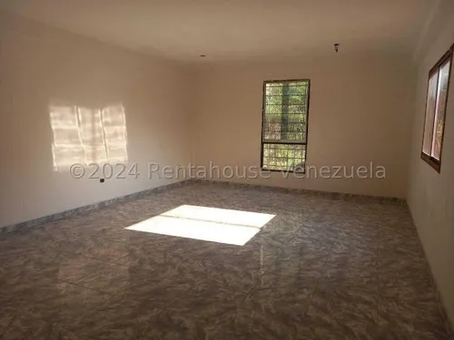 Venta De Townhouse Guatire Mr