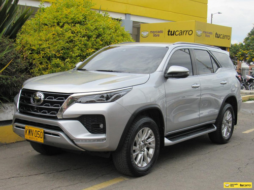 Toyota Fortuner 2.8 Srv 4x4 Diesel