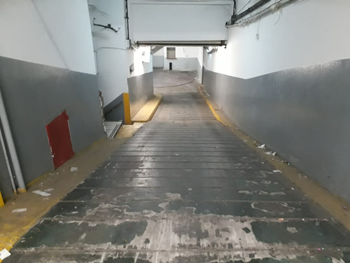 Imagen 6 de 13 de Local 670 M2 En Subsuelo, 35 M2 Oficina Entrepiso, Oport!!!!