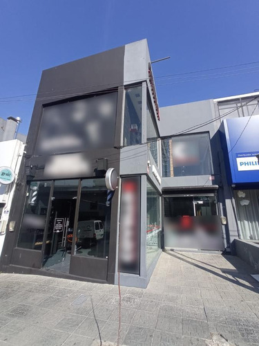 Imagen 2 de 8 de Local - Solano García Casi Ellauri, 100 M2 , 5 Mts De Frente !!