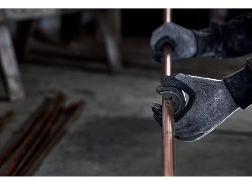 Dewalt DWACPRIR Impact Connect Cortador De Tubos De Cobre Con Soporte Color Amarillo