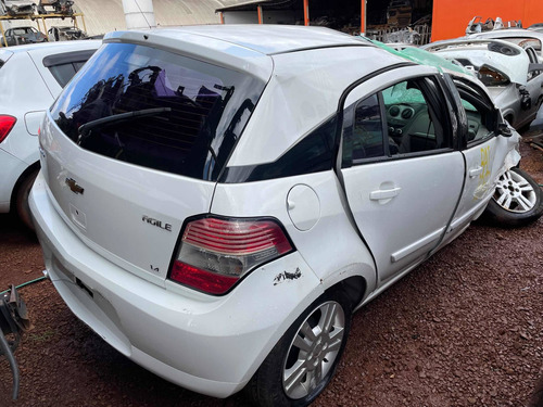 Imagem 4 de 10 de Sucata Para Venda De Peças Chevrolet Agile 1.4 Ltz