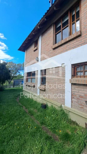 Casa Chalet En Venta En Bariloche Apta Crédito, Patagonia, Argentina