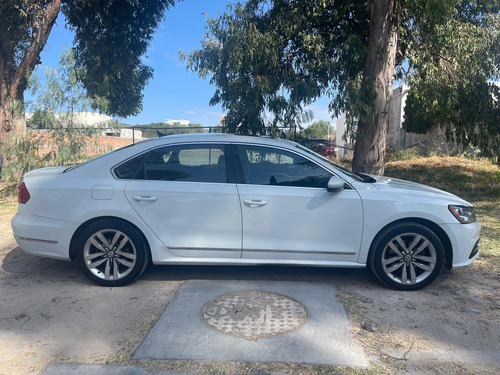 Passat En Muy Buen Estado Y Excelente Rendimiento!