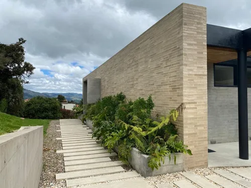 Casa En Venta En La Calera. Cod V8226