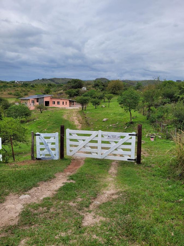 Casa De Campo Barrio Cerrado Ascochinga.