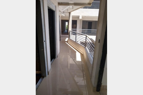 Imagen 7 de 11 de Departamento En Venta En Moron