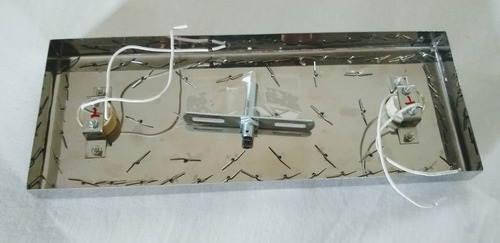 Imagem 6 de 6 de Base De Aço Inox Retangular 32,5 X 12,5 Cm Lustres 56 Furos