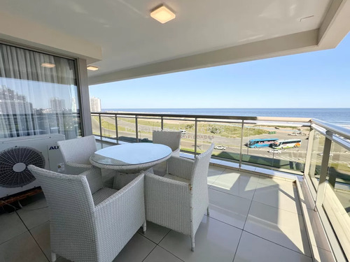 Departamento De 3 Dormirorios En Venta En Torre Imperiale, Punta Del Este