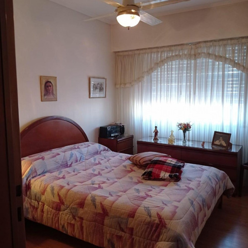 Imagen 26 de 29 de Venta Directa Importante Local En Pb Y Vivienda En 1ºp. S/ H Yrigoyen 9700