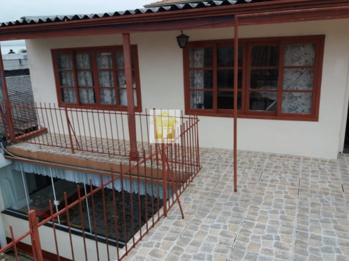 Casa A Venda No Bairro Guabirotuba Em Curitiba - Pr. - 399-1