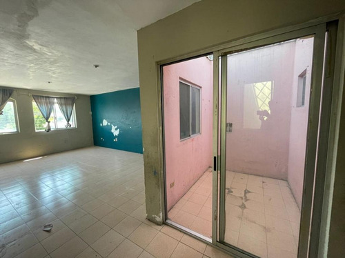 Imagen 2 de 16 de Casa 2do Piso, 1er Piso Negocio 3 Baños