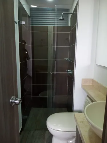Apartaestudio Renta, Rionegro. Barro Blanco