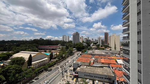 Sala Comercial A 390 Metros Do Metro Brooklin