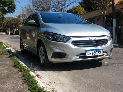Imagem 6 de 11 de Chevrolet Onix 2018 1.0 Lt 5p