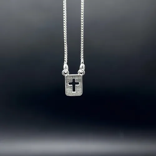 Escapulario con colgante de cruz italiana unisex de plata maciza 925