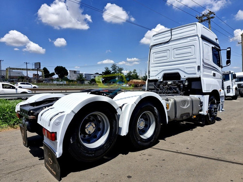 Caminhão Mb 2536 Axor 6x2 Cabine Leito Automático Susp Mola