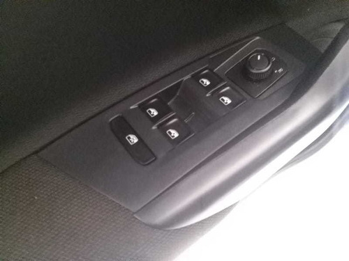 Imagem 5 de 12 de Volkswagen Polo 1.6 Msi Flex 16v 5p