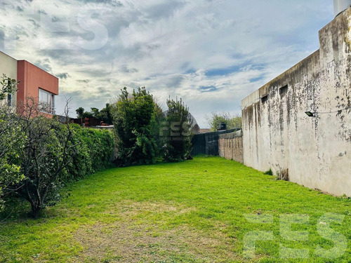Venta Local - Veterinaria - Terreno Ideal Inversor