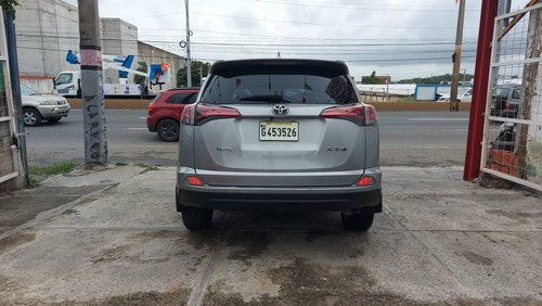 Imagen 5 de 10 de Toyota Rav4 2019