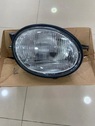 Faro Derecho Toyota Corolla Sapito 1999-2000