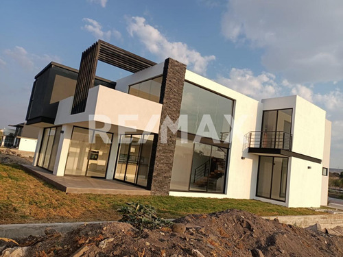 Casa En Venta En Condominio Balvanera