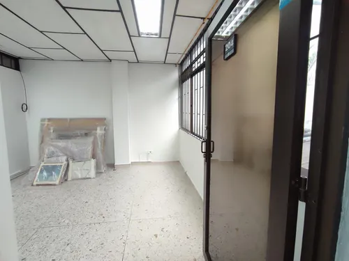 Local En Arriendo En El Centro/pereira (279062481).