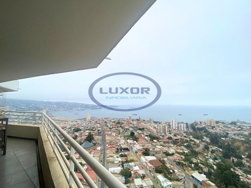 Moderno Departamento En Venta Con Vista Despejada Al Mar
