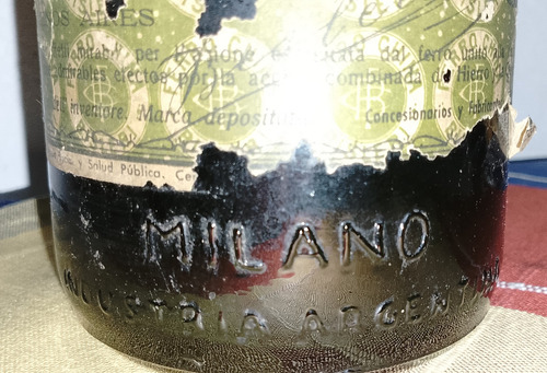 Antigua Botella Ferro China Bisleri (Usado)