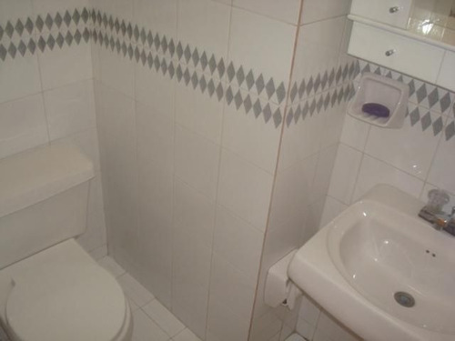 Imagen 20 de 20 de Ofc Venta De Lindo Apartamento En Colinas De Santa Mónica / 22-15565