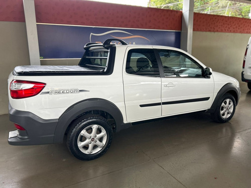 Fiat Strada 1.4 MPI FREEDOM CD 8V