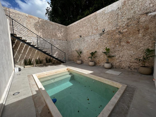 Impresionante Casa En Venta Estilo Colonial En Merida Centro (avc-2585)