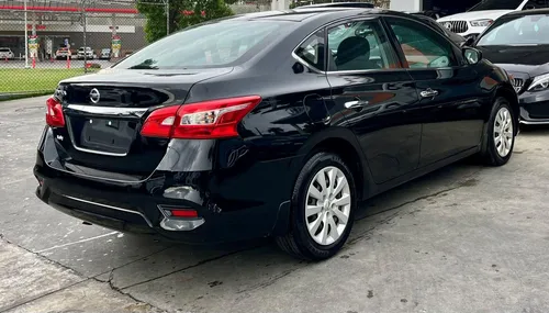 Nissan Sentra S 2019