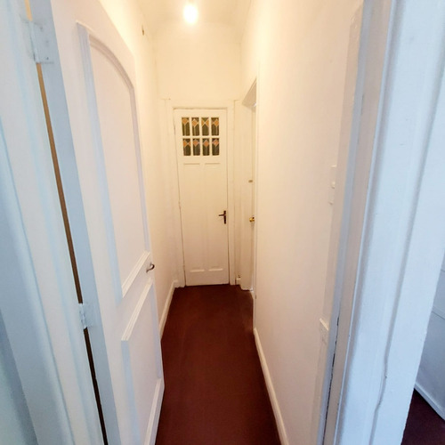 Amplia Casa 5d 2 B En Arriendo, Ñuñoa