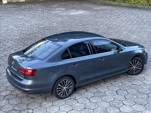 Volkswagen Jetta Jetta Tsi Highline 211 cv Blindado Nivel Lll-a Único Dono