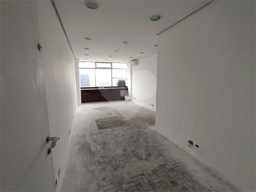 Sala Comercial Com 40 Metros Para Locação Na Av. Paulista / Conjunto Nacional. - 226-im519699