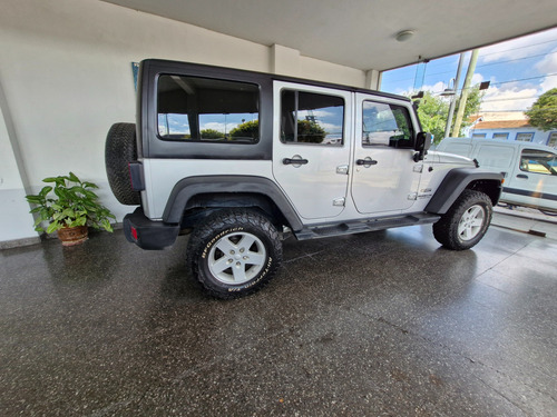Jeep Wrangler 3.6 Unlimited 284hp Atx
