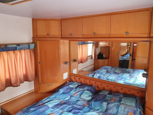 Motorhome Hobby Monarca Vw 17.240 - Chassi2003/montagem2003